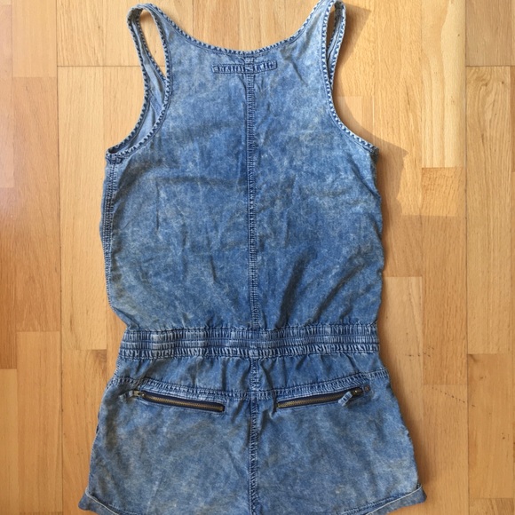 2/$35💋Scarlet Boulevard Denim Romper -Small - Picture 2 of 5